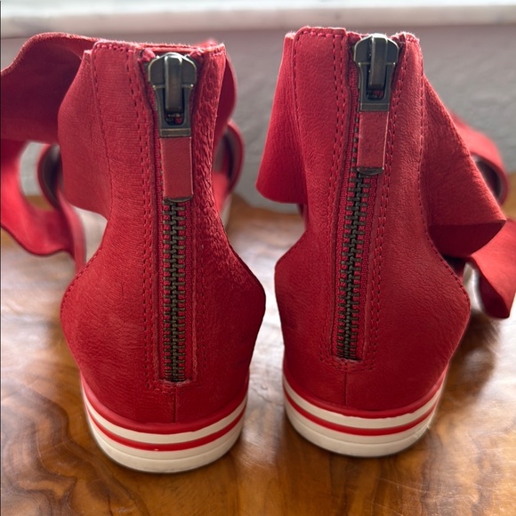 Red Women's Sandals - Picture 3 of 4